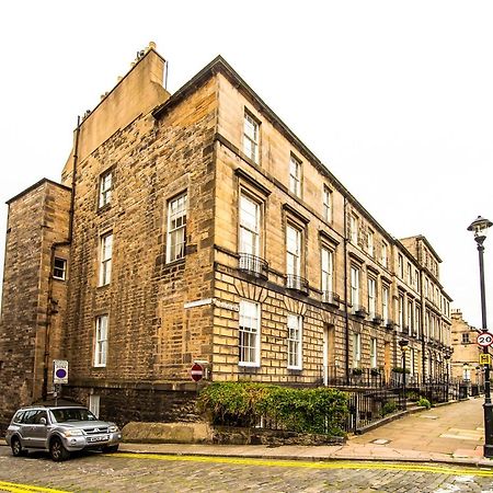 Beautiful City Centre Georgian 4 Bed Townhouse With Private Garden Edinburg Exteriör bild
