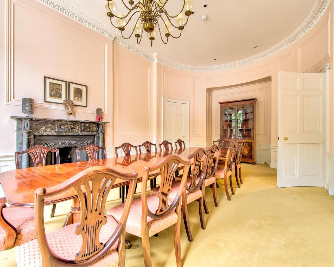 Beautiful City Centre Georgian 4 Bed Townhouse With Private Garden Edinburg Exteriör bild