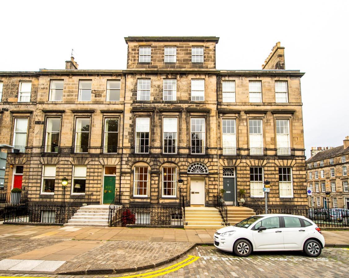 Beautiful City Centre Georgian 4 Bed Townhouse With Private Garden Edinburg Exteriör bild